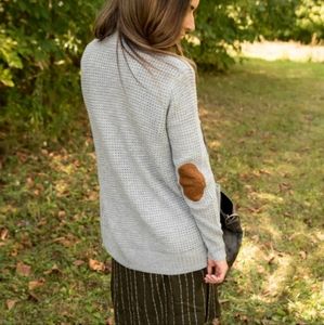 Lety & Me Gray Knit Sweater with Elbow Patches, Size L